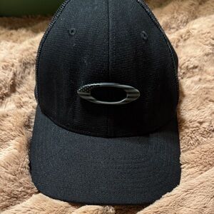 Oakley Black Mesh Cap with Logo